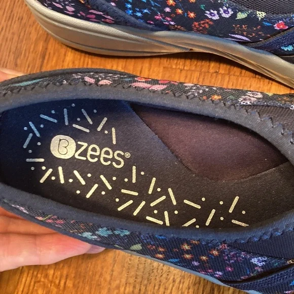 copy🌸NWOT BZEES Niche Slip On Loafer - womens size 6 - Picture 13 of 17